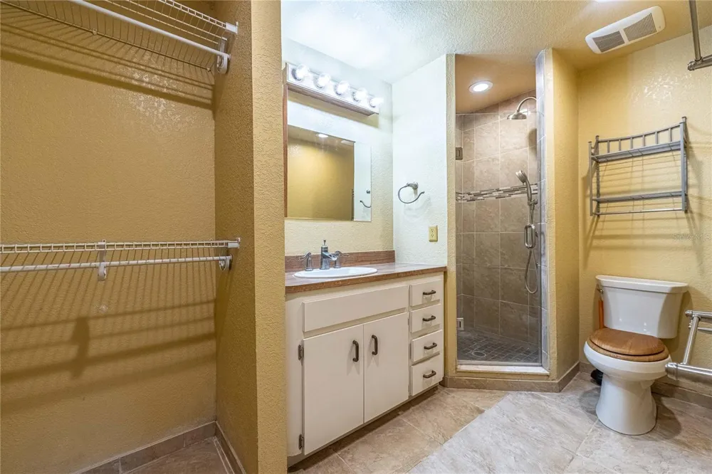 3236 CULLMAN DRIVE Lakeland, FL 33805