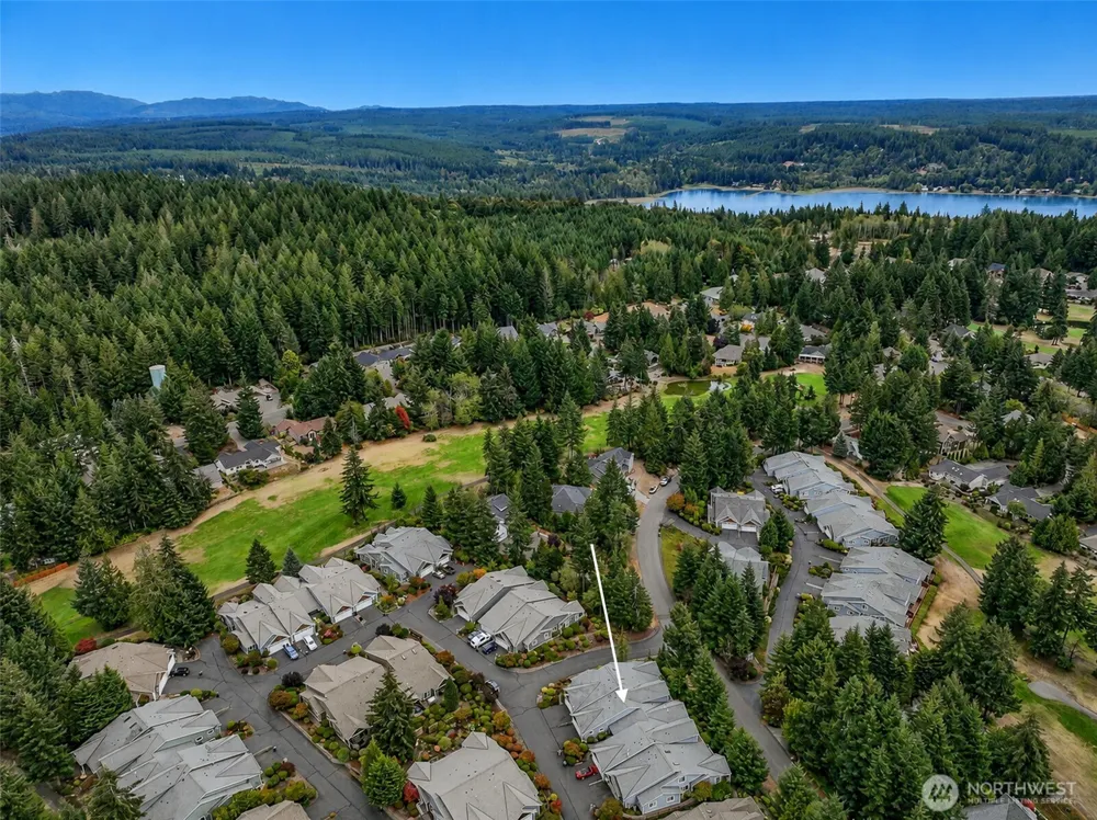 160 E SODERBERG RD #L-33 Allyn, WA 98524