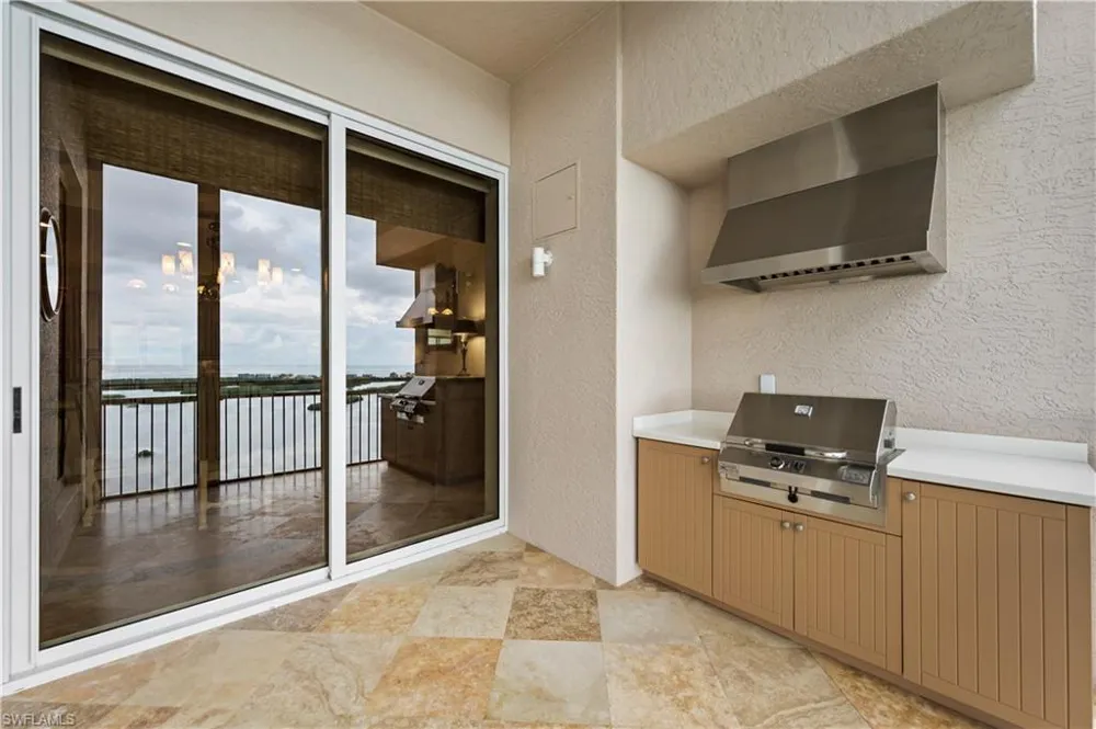 4951 Bonita Bay Boulevard #PH 302 Bonita Springs, FL 34134