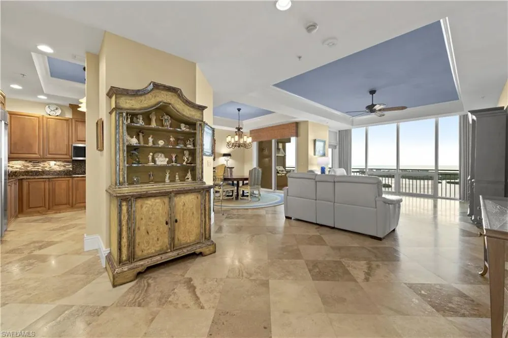 4951 Bonita Bay Boulevard #PH 302 Bonita Springs, FL 34134