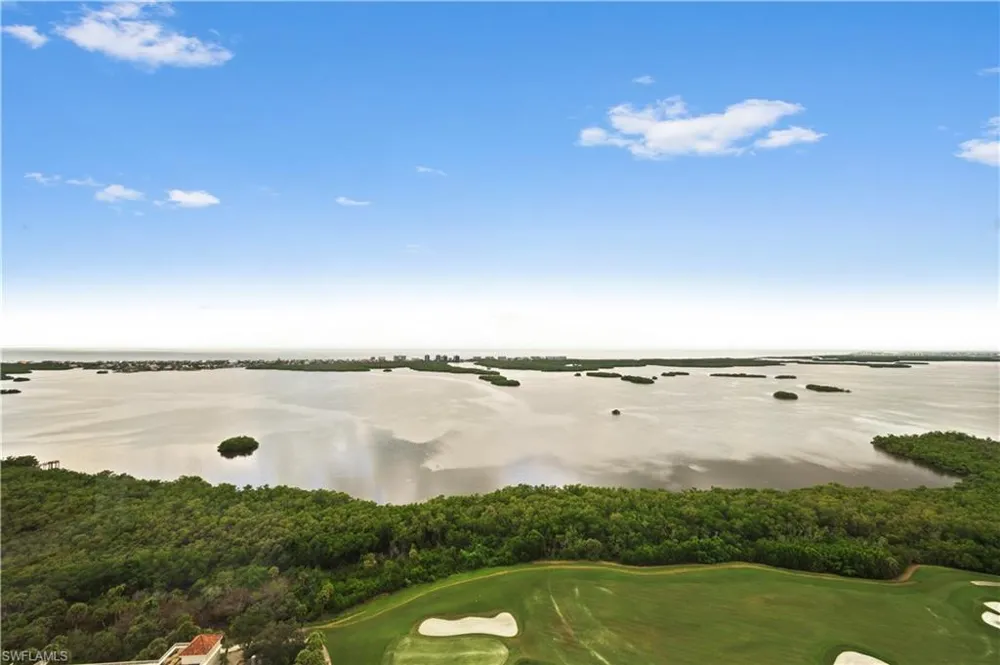 4951 Bonita Bay Boulevard #PH 302 Bonita Springs, FL 34134