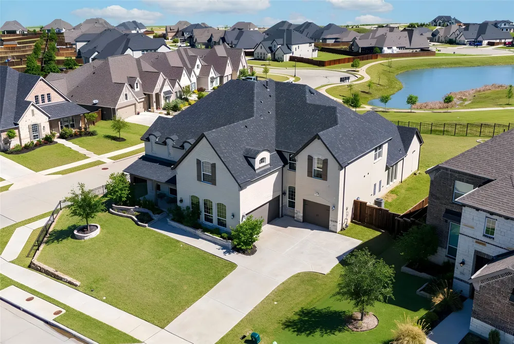 2037 Waterleaf Road Haslet, TX 76052