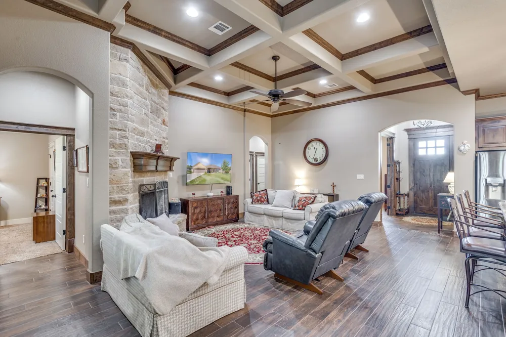 6342 Weatherby Road Granbury, TX 76049