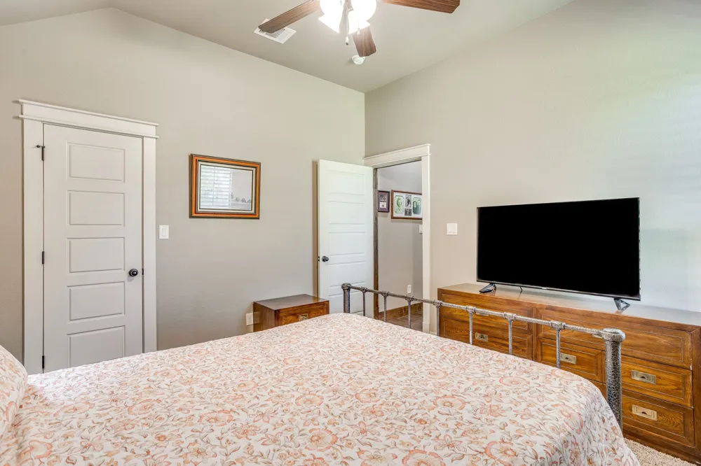 6342 Weatherby Road Granbury, TX 76049