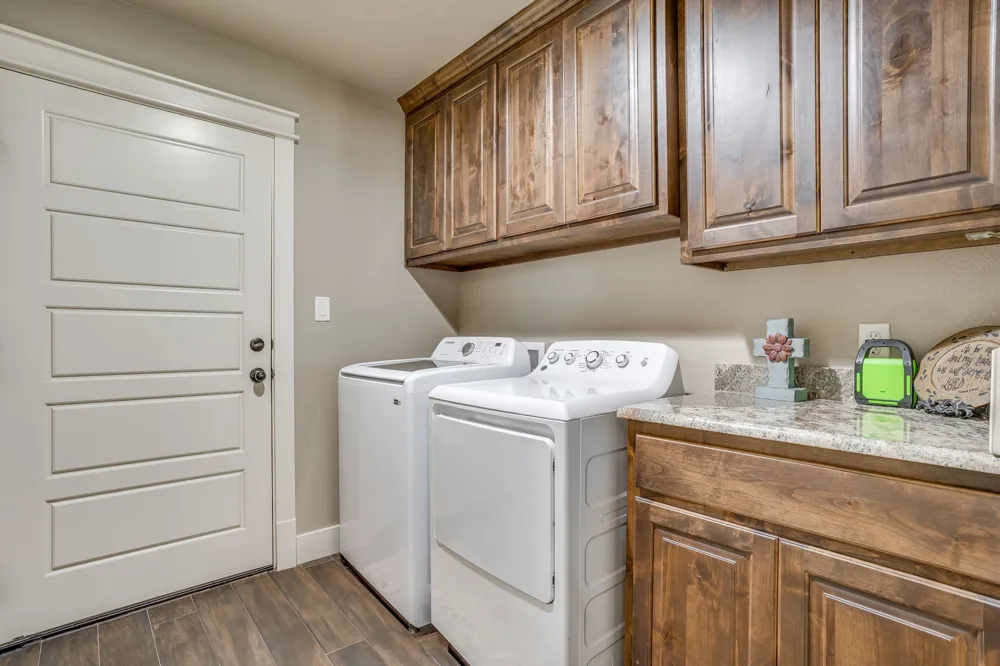 6342 Weatherby Road Granbury, TX 76049