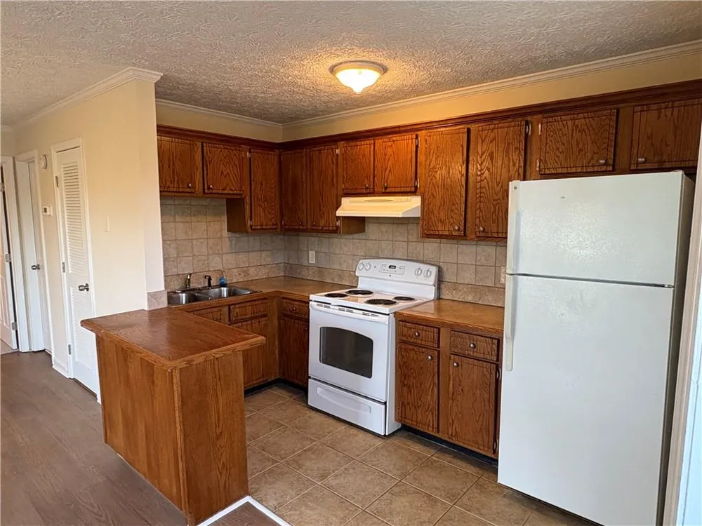 3749 Old Plainview Road #A Oakwood, GA 30566