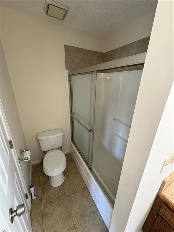 3749 Old Plainview Road #A Oakwood, GA 30566