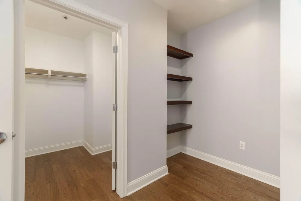525 W Lafayette Boulevard #16C Detroit, MI 48226