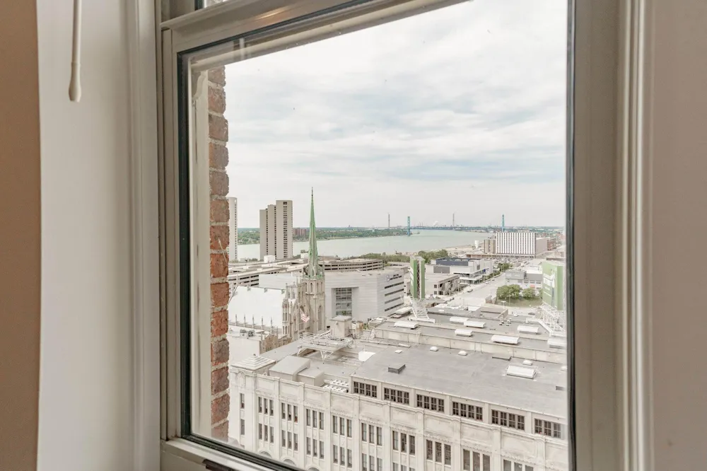 525 W Lafayette Boulevard #16C Detroit, MI 48226