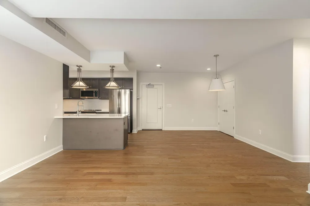 525 W Lafayette Boulevard #16C Detroit, MI 48226