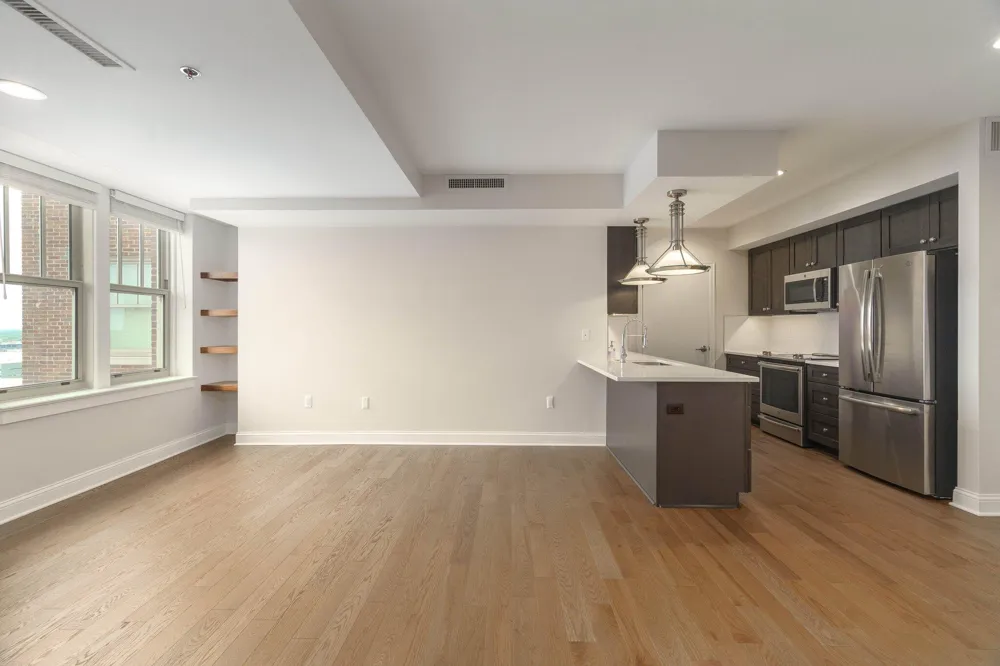 525 W Lafayette Boulevard #16C Detroit, MI 48226