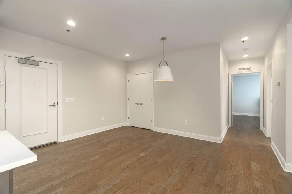 525 W Lafayette Boulevard #16C Detroit, MI 48226