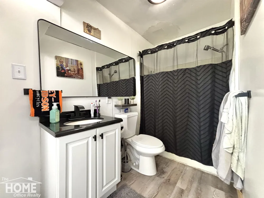 317 S Woodworth Street Corunna City, MI 48817