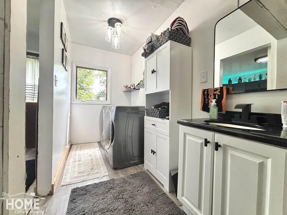 317 S Woodworth Street Corunna City, MI 48817