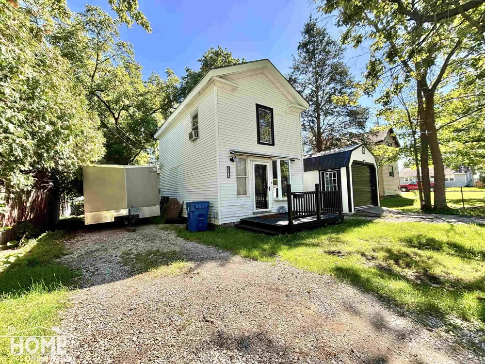 317 S Woodworth Street Corunna City, MI 48817