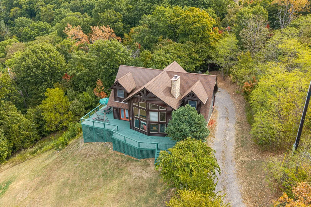 19807 E Snake Creek Road Cookson, OK 74427