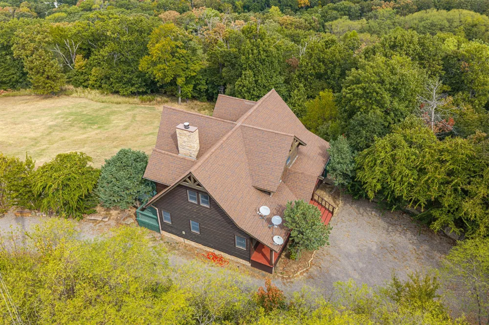 19807 E Snake Creek Road Cookson, OK 74427