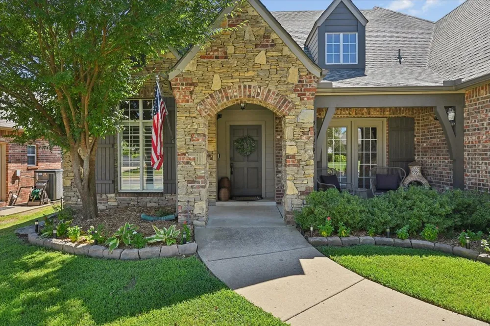 9522 E 118th Street S Bixby, OK 74008