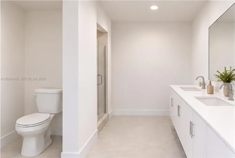 555 SW 12th Ave Dania Beach, FL 33004