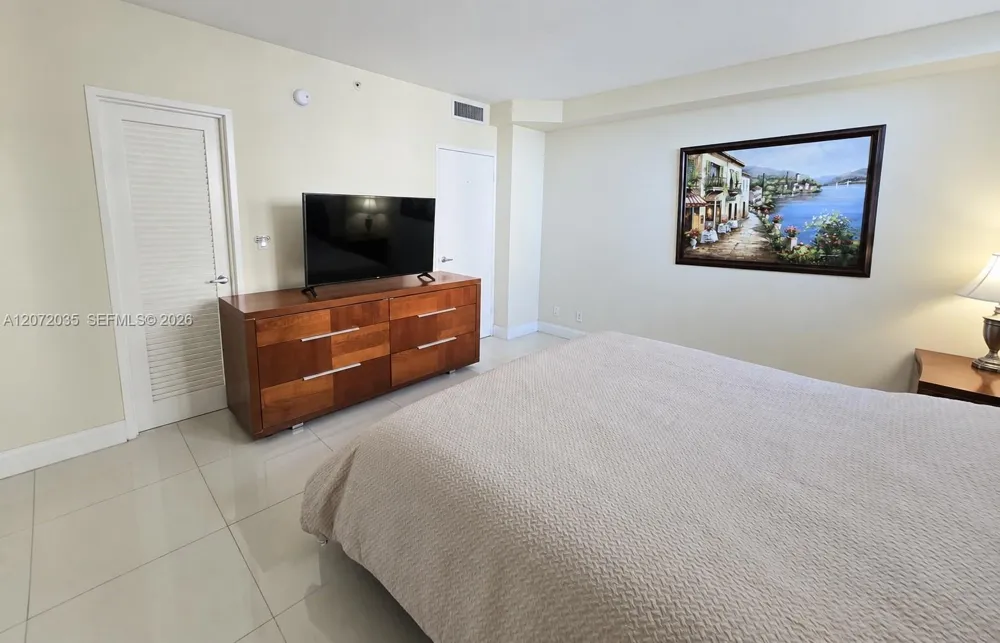 3001 S Ocean Dr #649 Hollywood, FL 33019