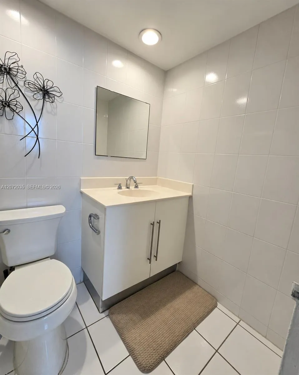 3001 S Ocean Dr #649 Hollywood, FL 33019