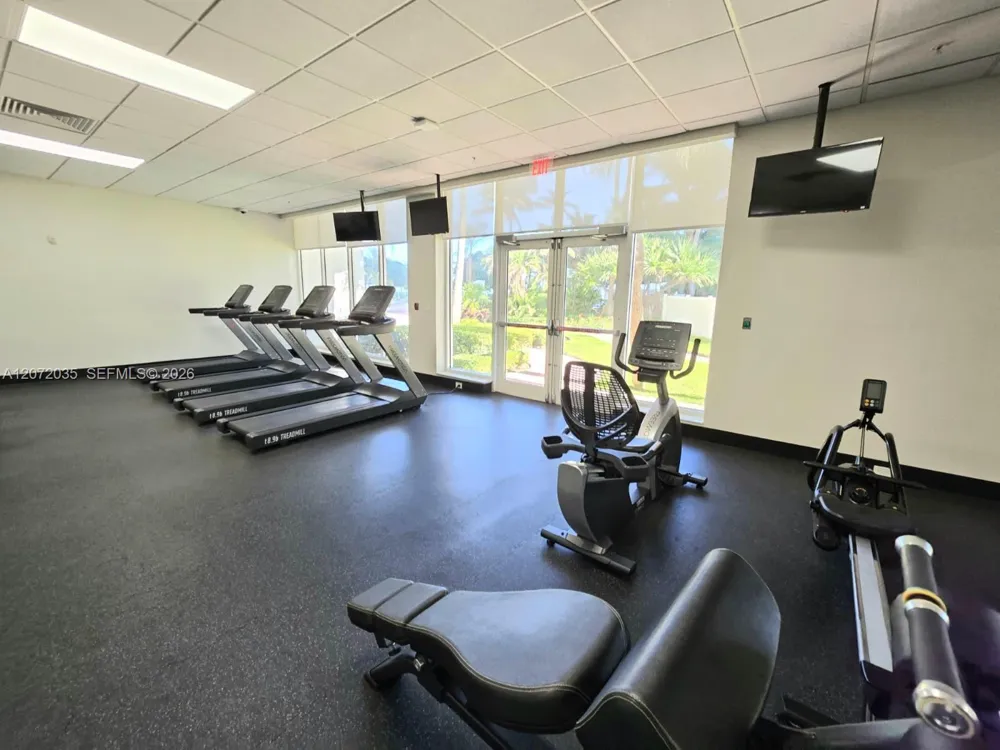 3001 S Ocean Dr #649 Hollywood, FL 33019