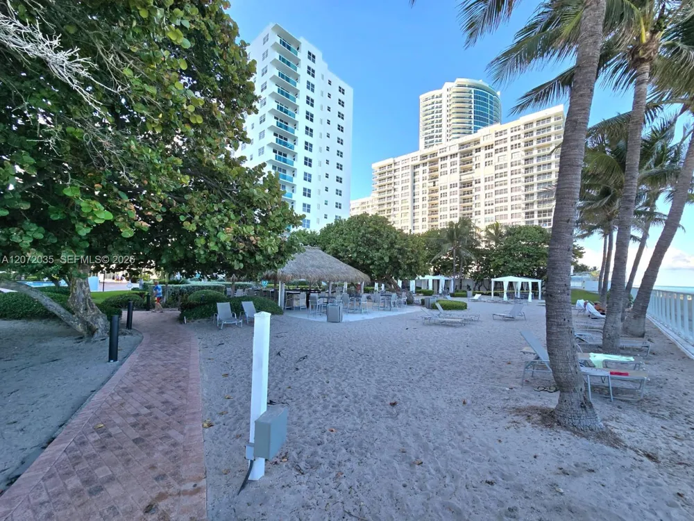3001 S Ocean Dr #649 Hollywood, FL 33019