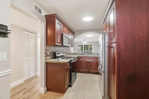 9672 W MCNAB ROAD #109