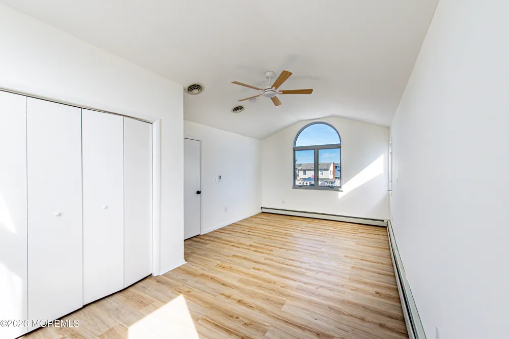 34 Frank Drive Manahawkin, NJ 08050