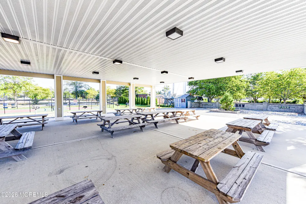 34 Frank Drive Manahawkin, NJ 08050
