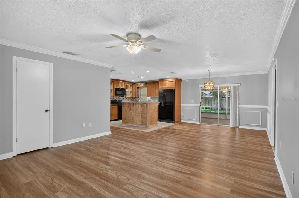 709 HEMLOCK LANE Lakeland, FL 33810