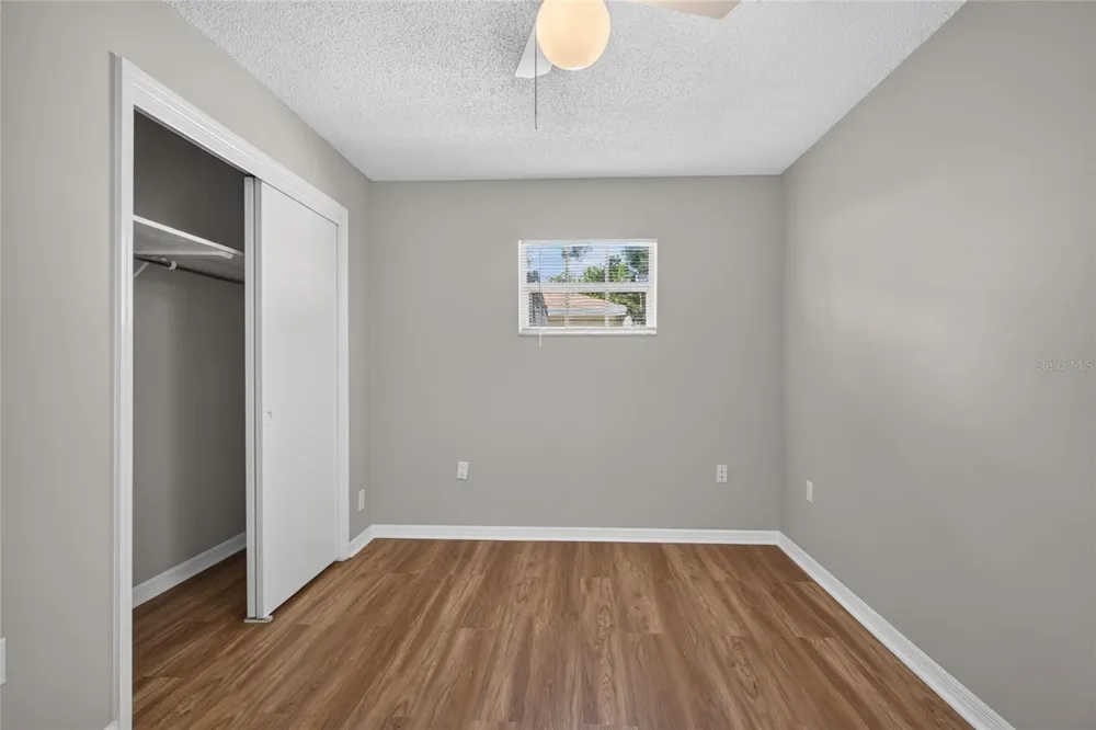 709 HEMLOCK LANE Lakeland, FL 33810