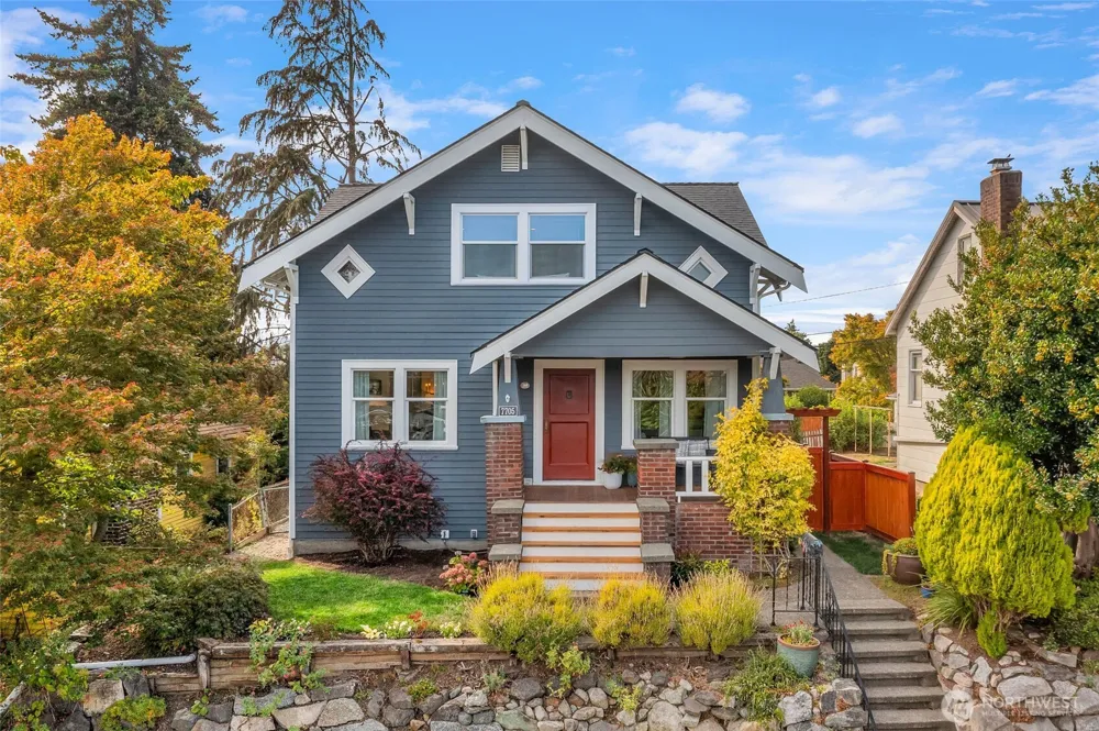 7705 23rd Avenue NW Seattle, WA 98117