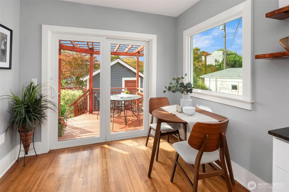 7705 23rd Avenue NW Seattle, WA 98117