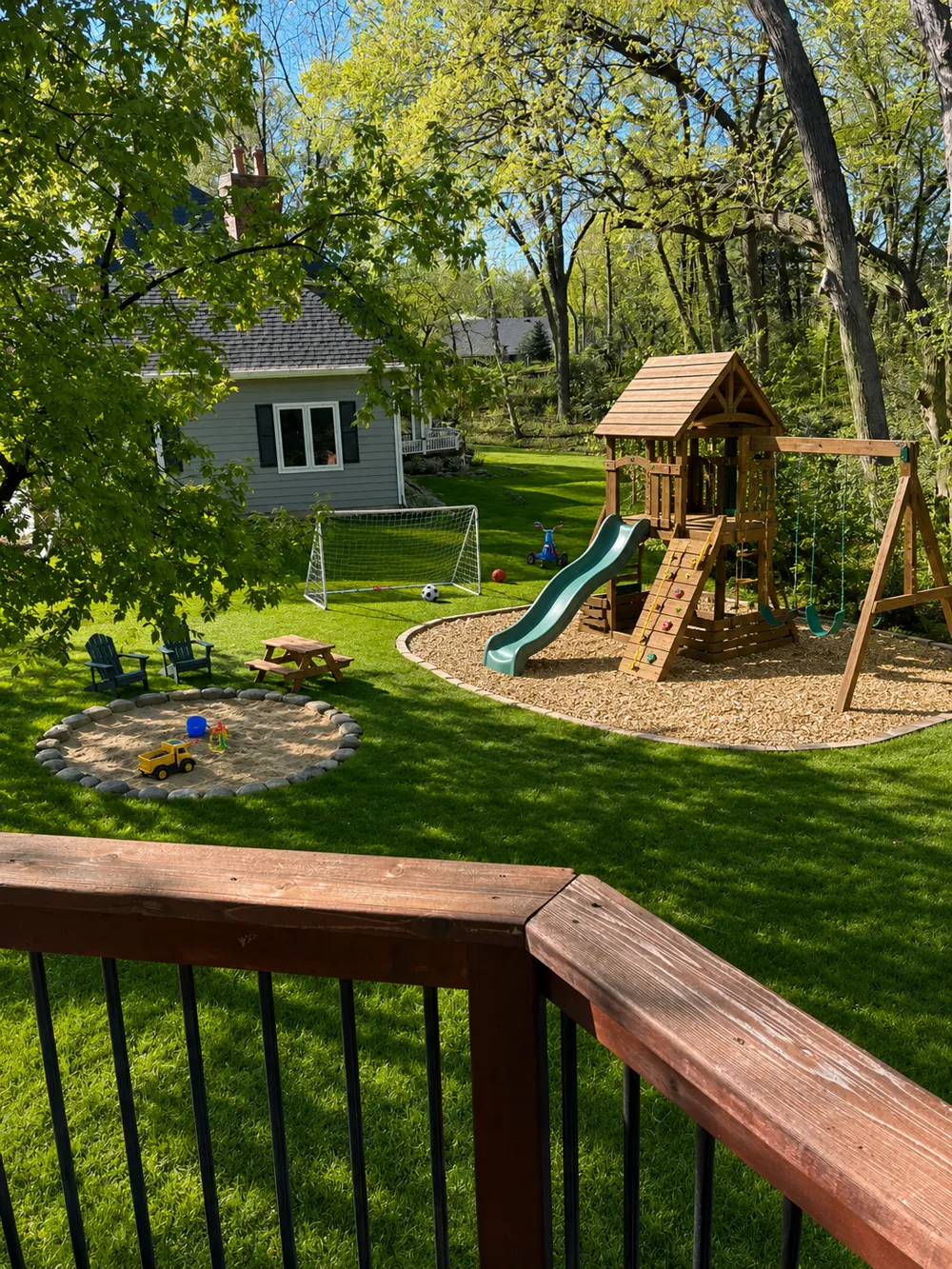 1444 Kings Wood Lane Eagan, MN 55122