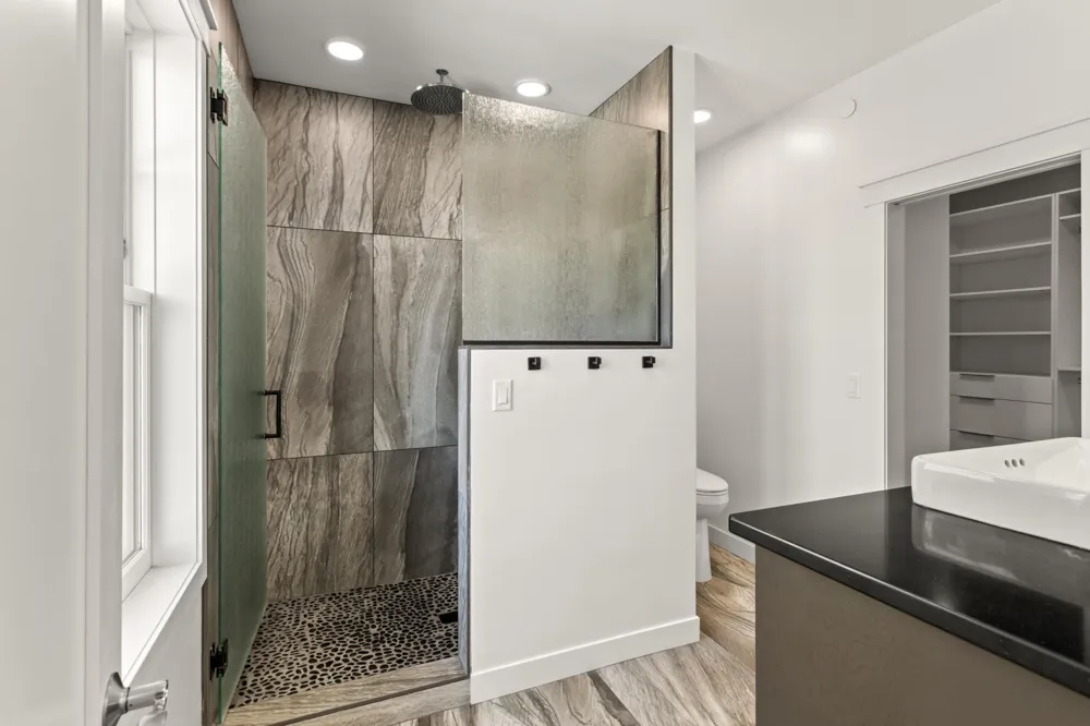 412 5th Street #526 Fargo, ND 58102