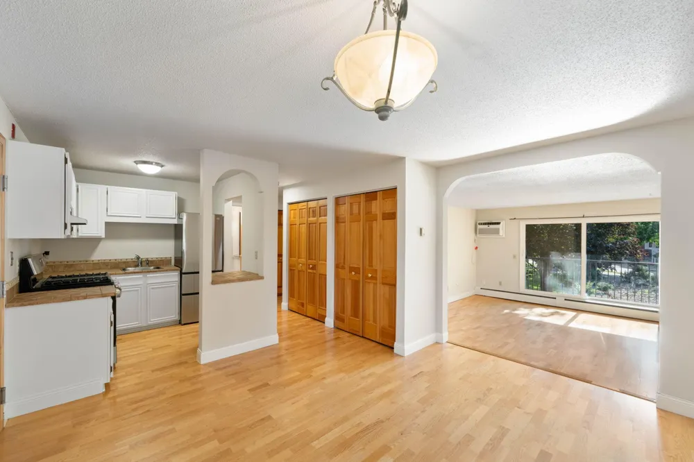 4820 Park Commons Drive #235 Saint Louis Park, MN 55416