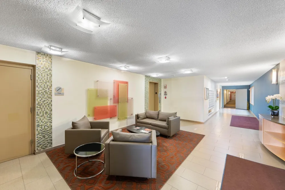 4820 Park Commons Drive #235 Saint Louis Park, MN 55416