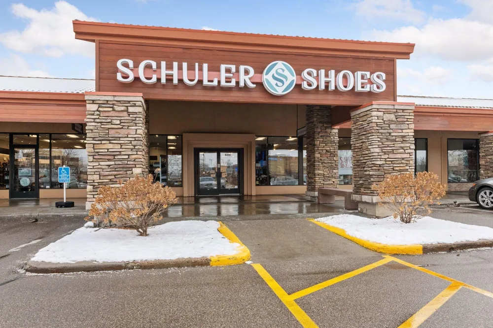 4820 Park Commons Drive #235 Saint Louis Park, MN 55416