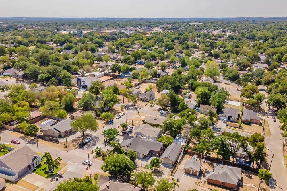 1603 Whitaker Avenue Dallas, TX 75216