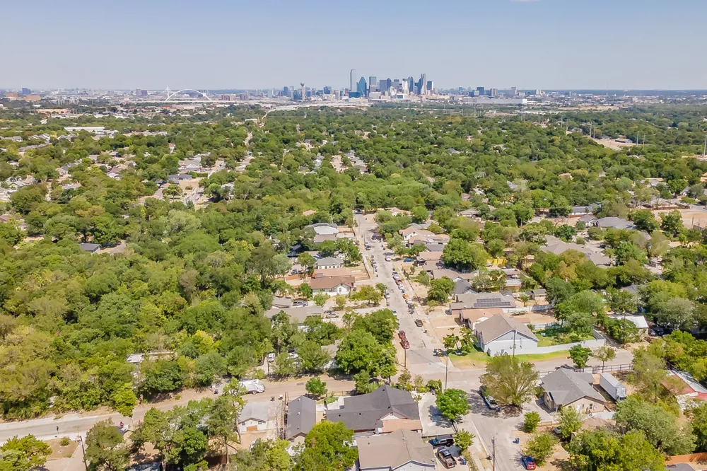 1603 Whitaker Avenue Dallas, TX 75216