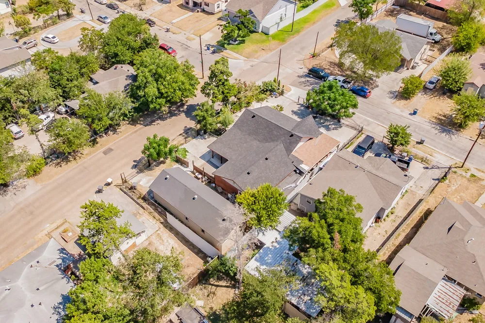 1603 Whitaker Avenue Dallas, TX 75216