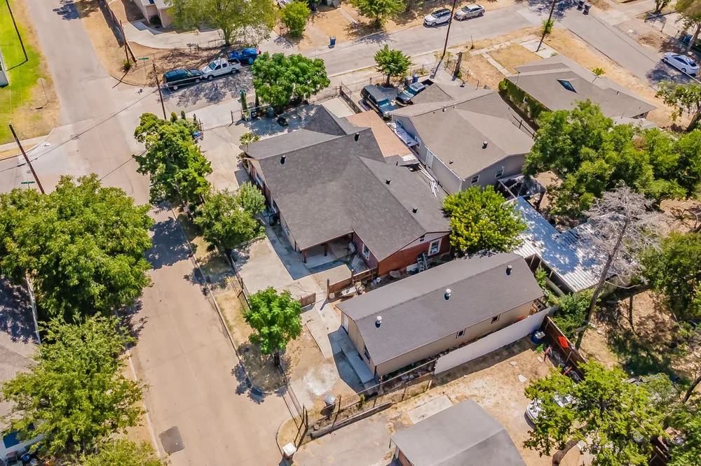 1603 Whitaker Avenue Dallas, TX 75216