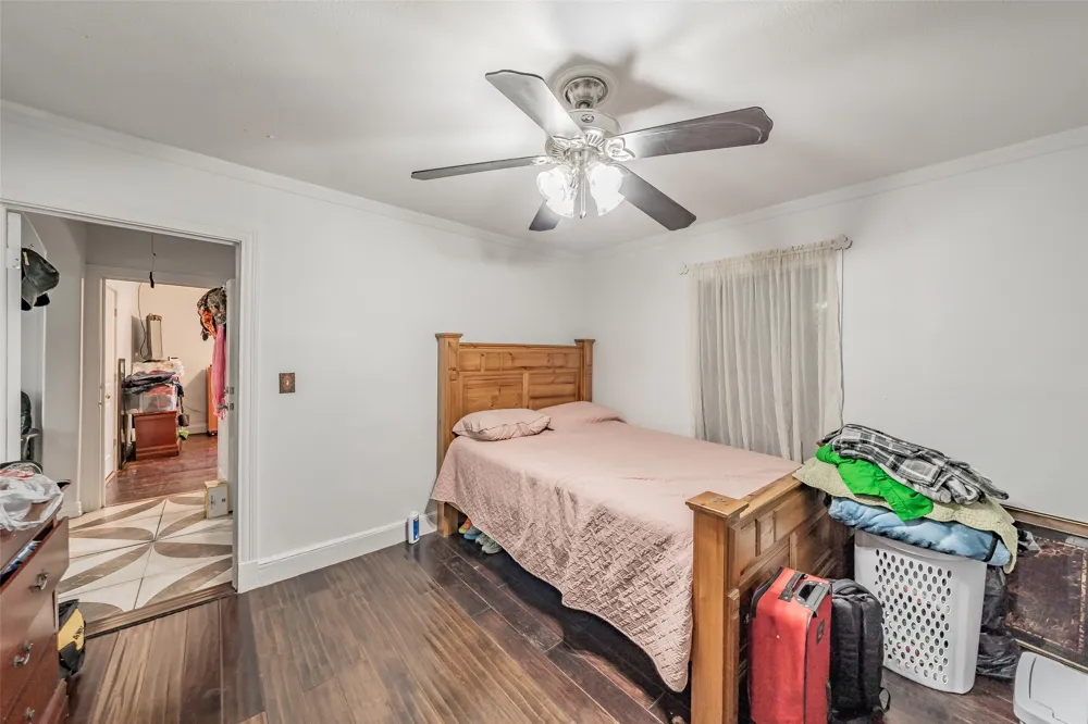 1603 Whitaker Avenue Dallas, TX 75216