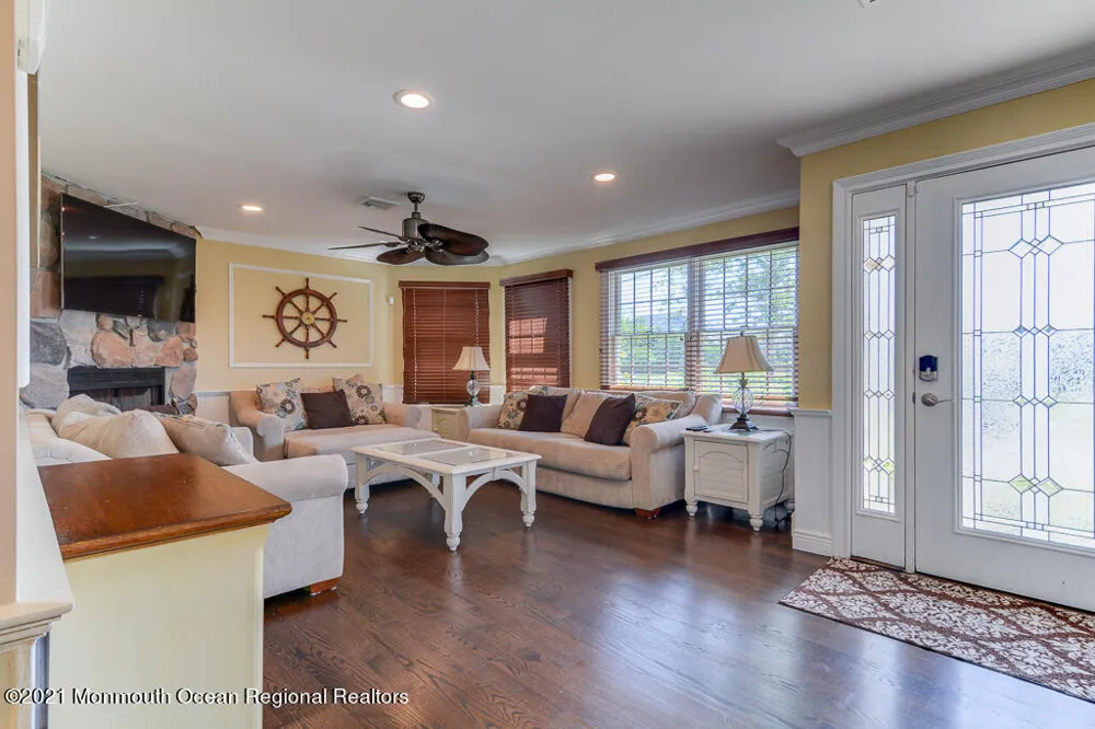 1603 Lake Avenue Point Pleasant Beach, NJ 08742