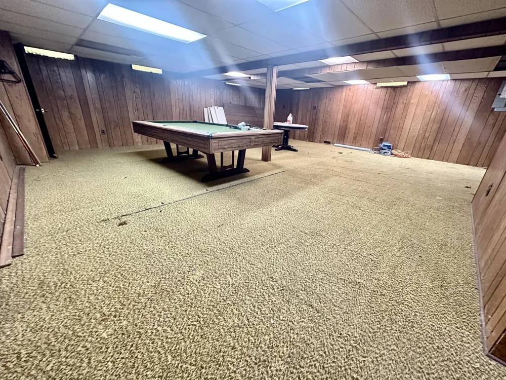 33829 Yuma Street Westland City, MI 48185