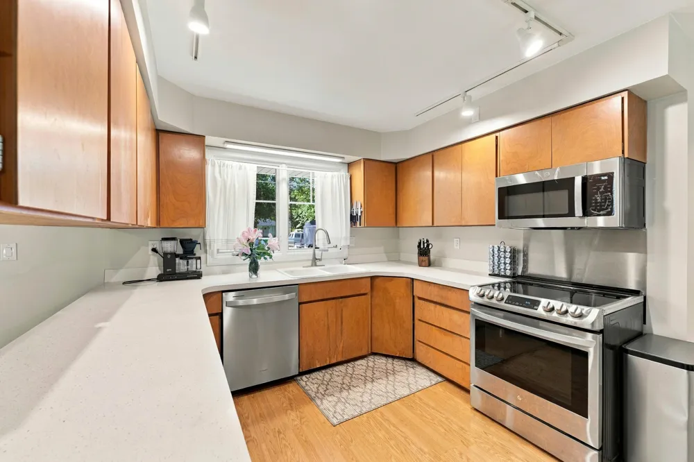 5185 S 11th Street S Texas Charter Township, MI 49009