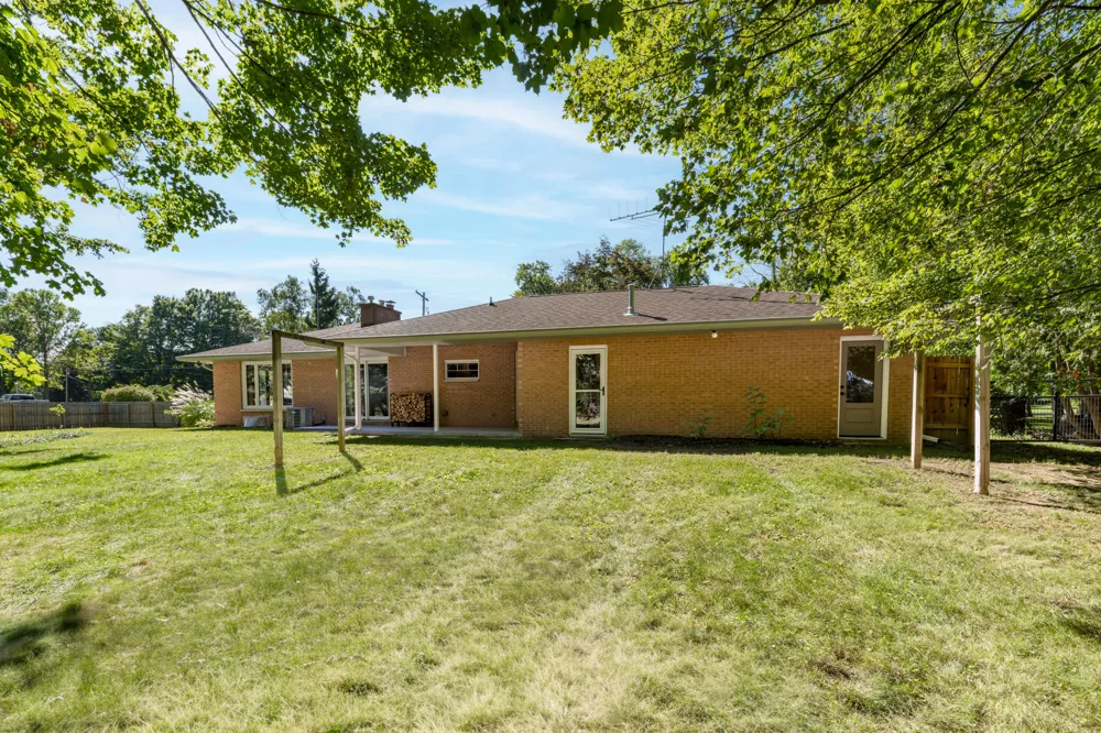 5185 S 11th Street S Texas Charter Township, MI 49009