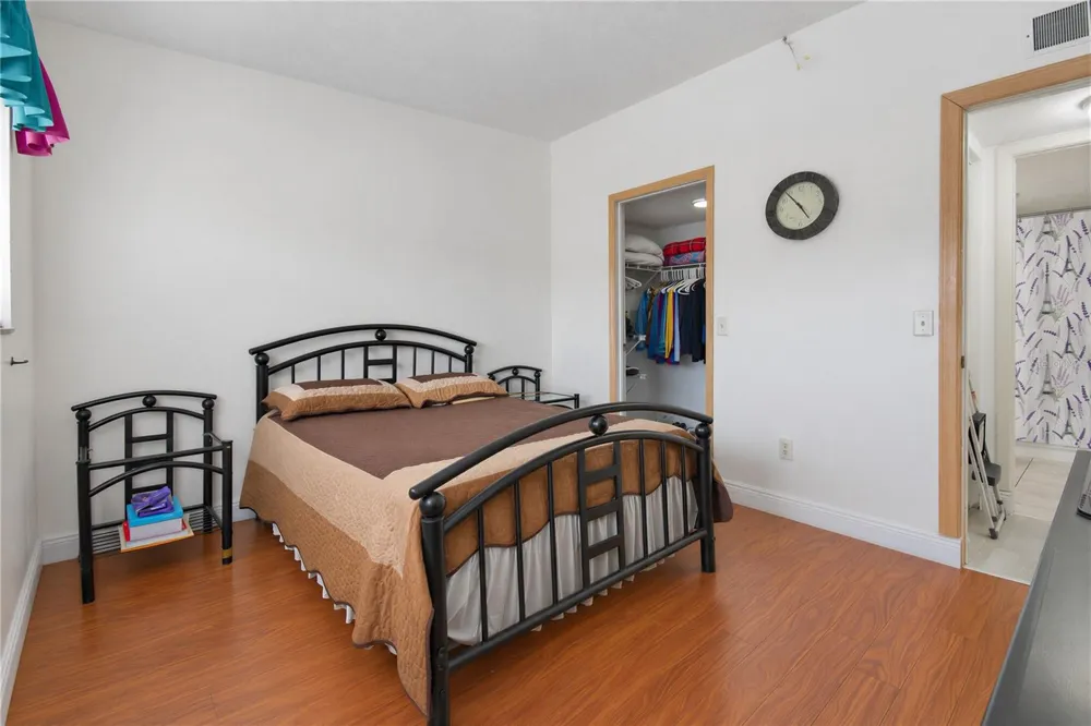 2440 WINDING CREEK BOULEVARD #307 Clearwater, FL 33761
