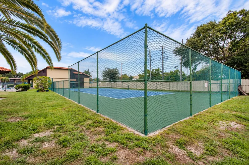 2440 WINDING CREEK BOULEVARD #307 Clearwater, FL 33761